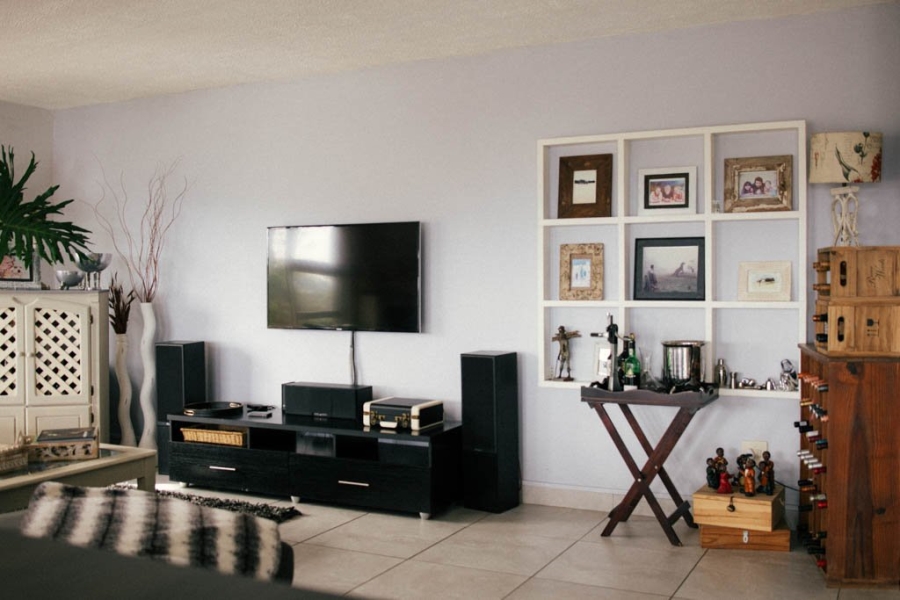 8 Bedroom Property for Sale in Herolds Bay Western Cape